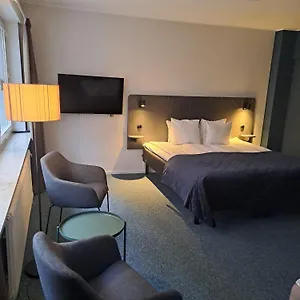 N Hotel
