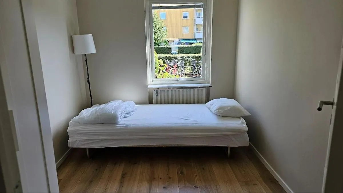 2Bdr Stylish Apt Central Malmo Apartment